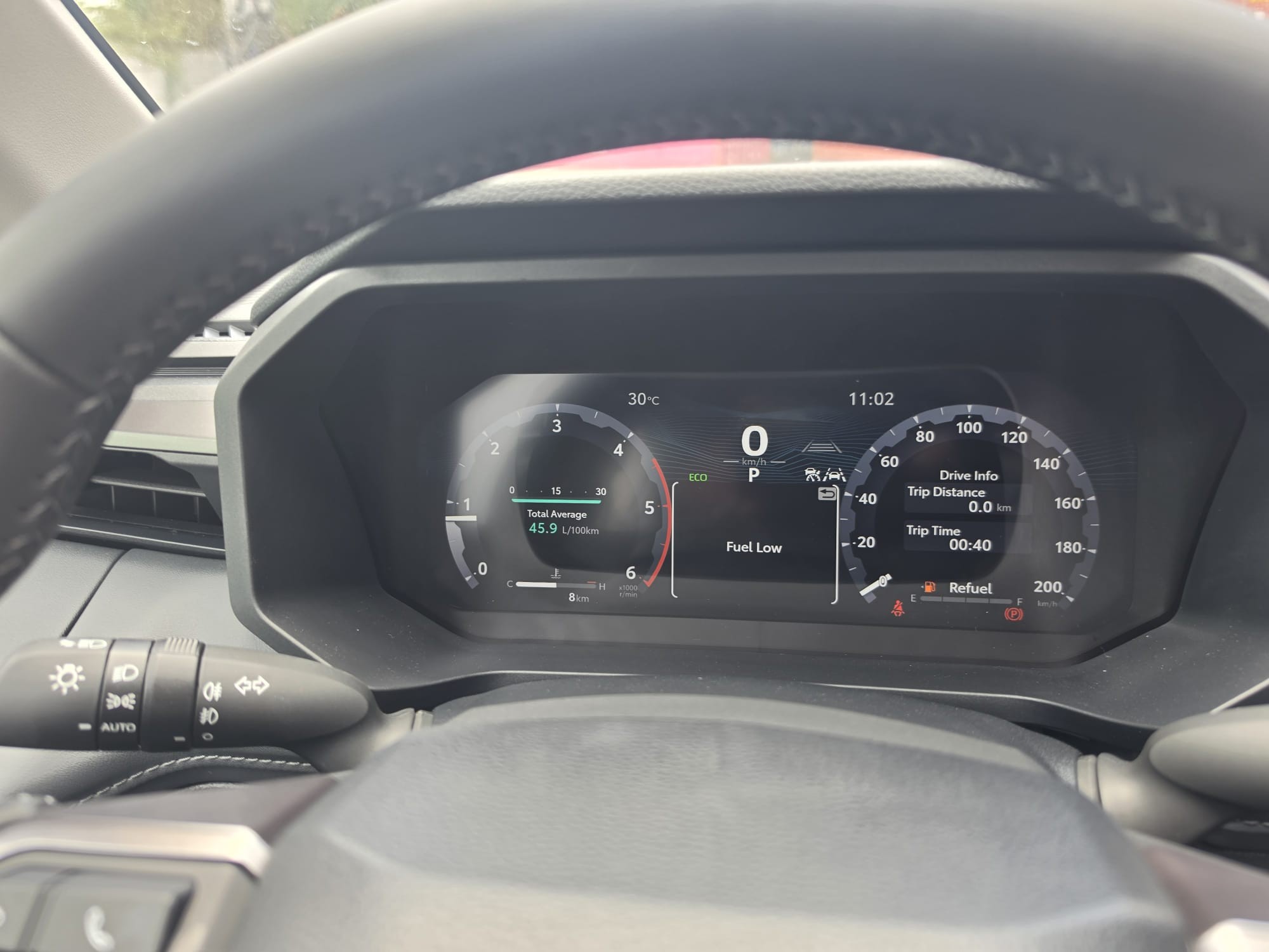 2026 TOYOTA HILUX DOUBLE CAB TRAILHUNTER 2.8 4WD AT White image 26