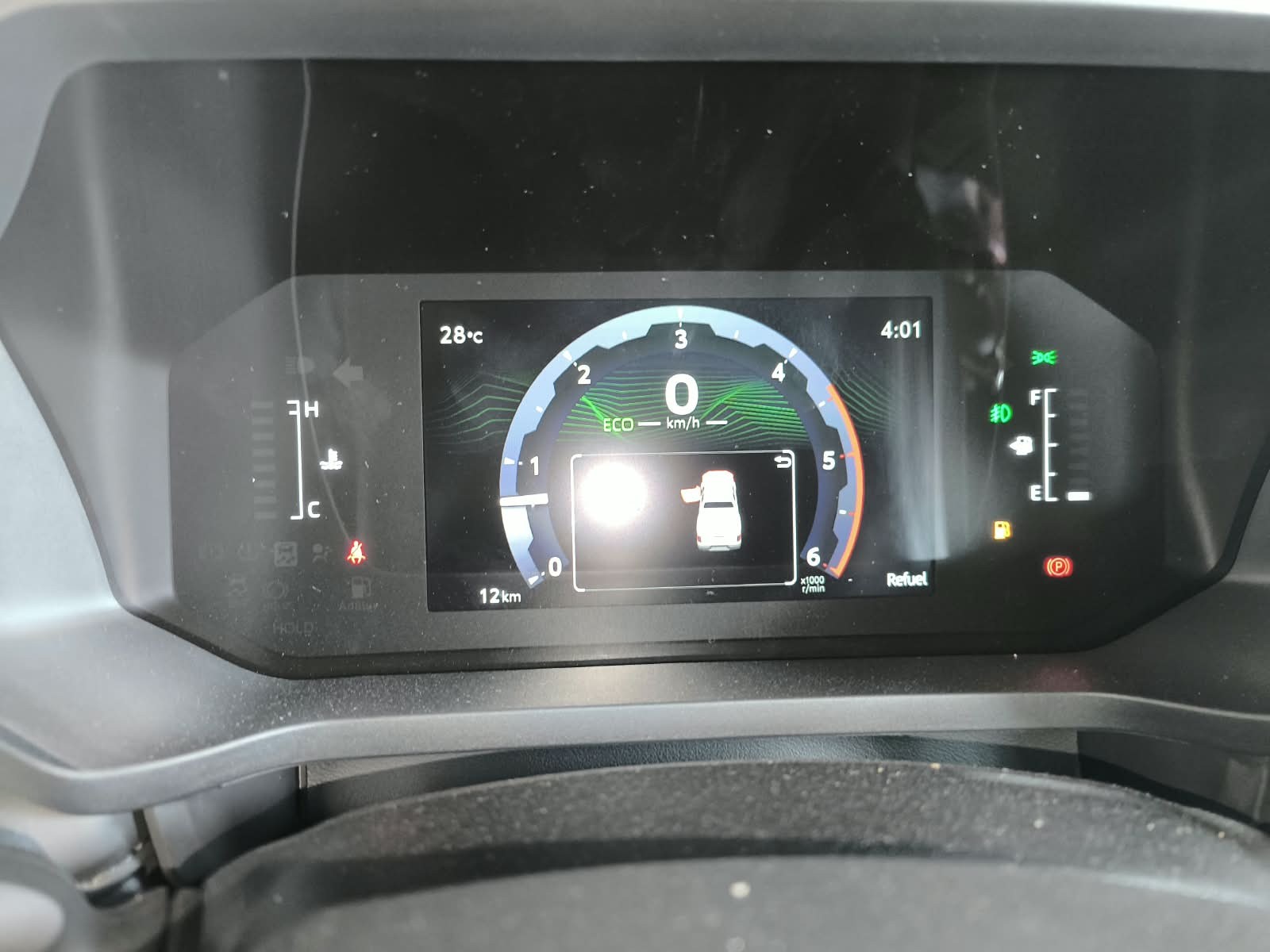 2026 TOYOTA HILUX DOUBLE CAB E 2.8 4WD MT White image 23