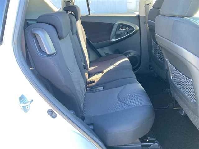 TOYOTA RAV4 image 3