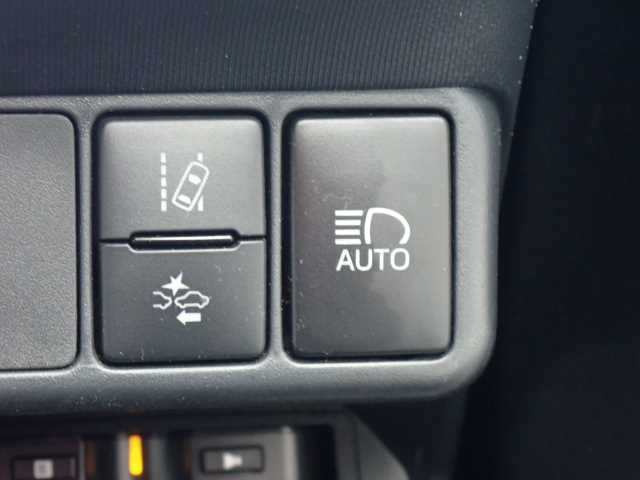 Toyota Aqua 2019 (L- Package) image 4
